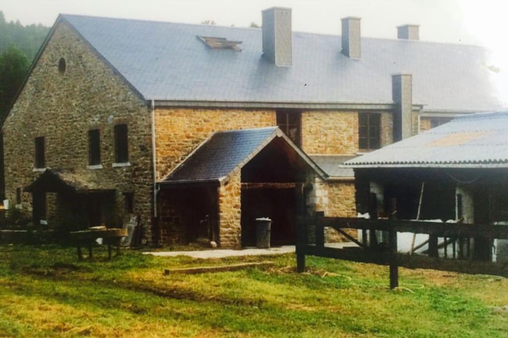 Les Ecuries De Lesse Villa Libin Kültér fotó